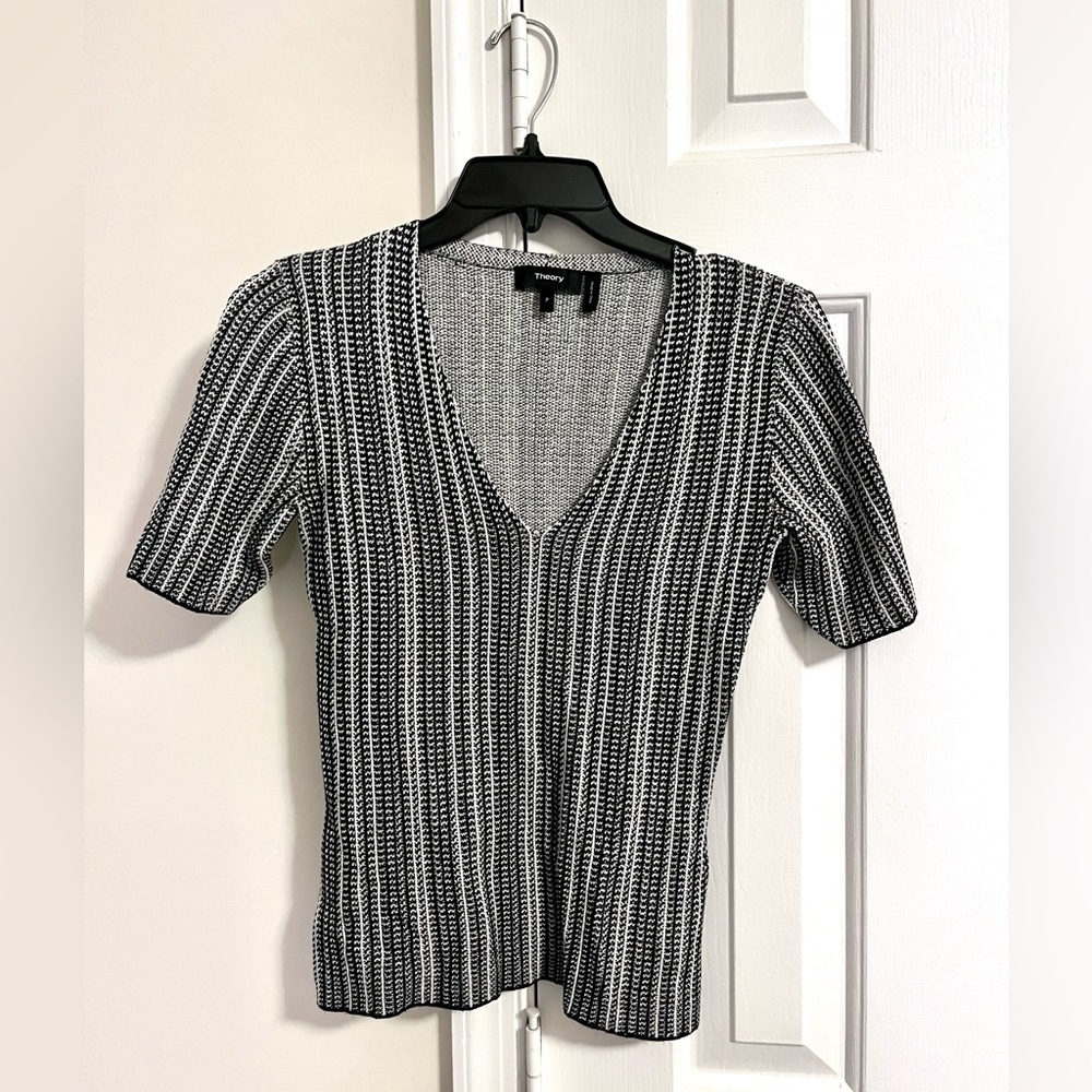 Theory Knit Top - size S/P